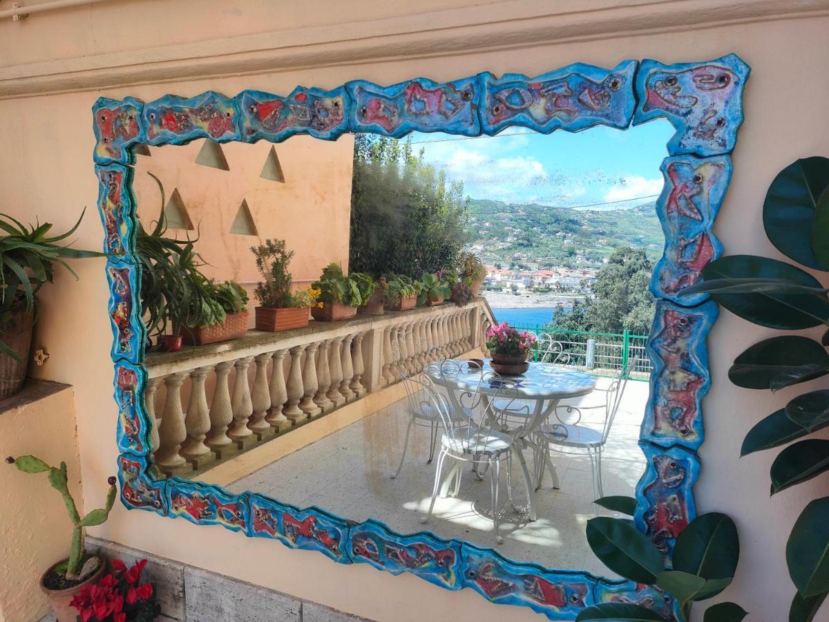 Panoramic Apartments In Villa In Center "The Beach And The Cliff" 1 Agropoli Ngoại thất bức ảnh