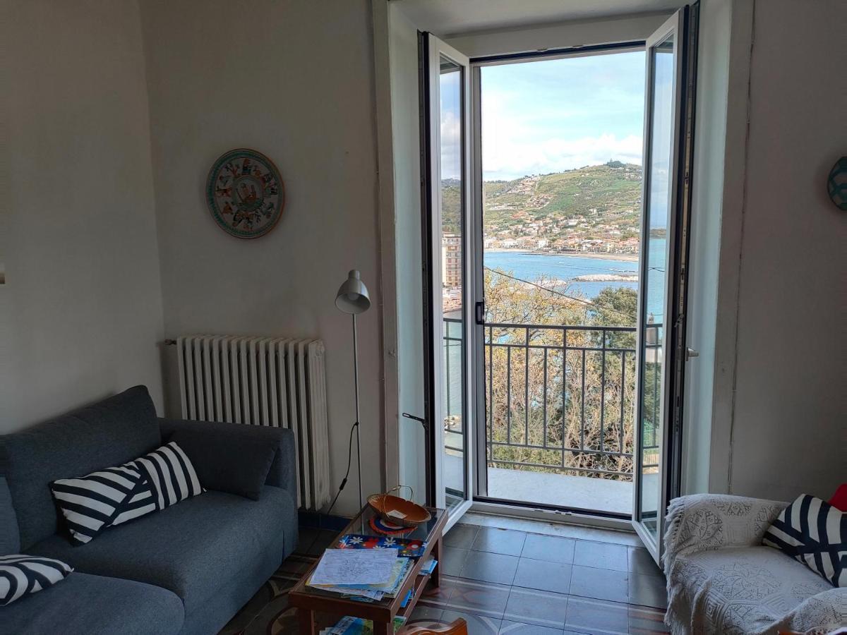 Panoramic Apartments In Villa In Center "The Beach And The Cliff" 1 Agropoli Ngoại thất bức ảnh