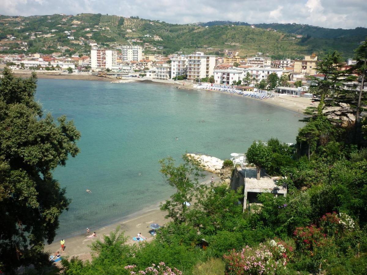 Panoramic Apartments In Villa In Center "The Beach And The Cliff" 1 Agropoli Ngoại thất bức ảnh